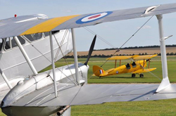 De Havilland Double: Tiger Moth & Rapide