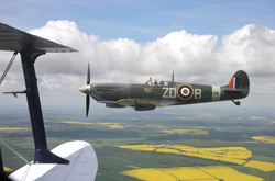 Wing to wing with a Spitfire